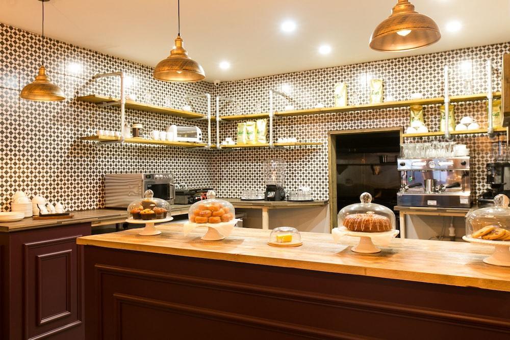 Belvilla Ilford Hill Hotel London Εξωτερικό φωτογραφία